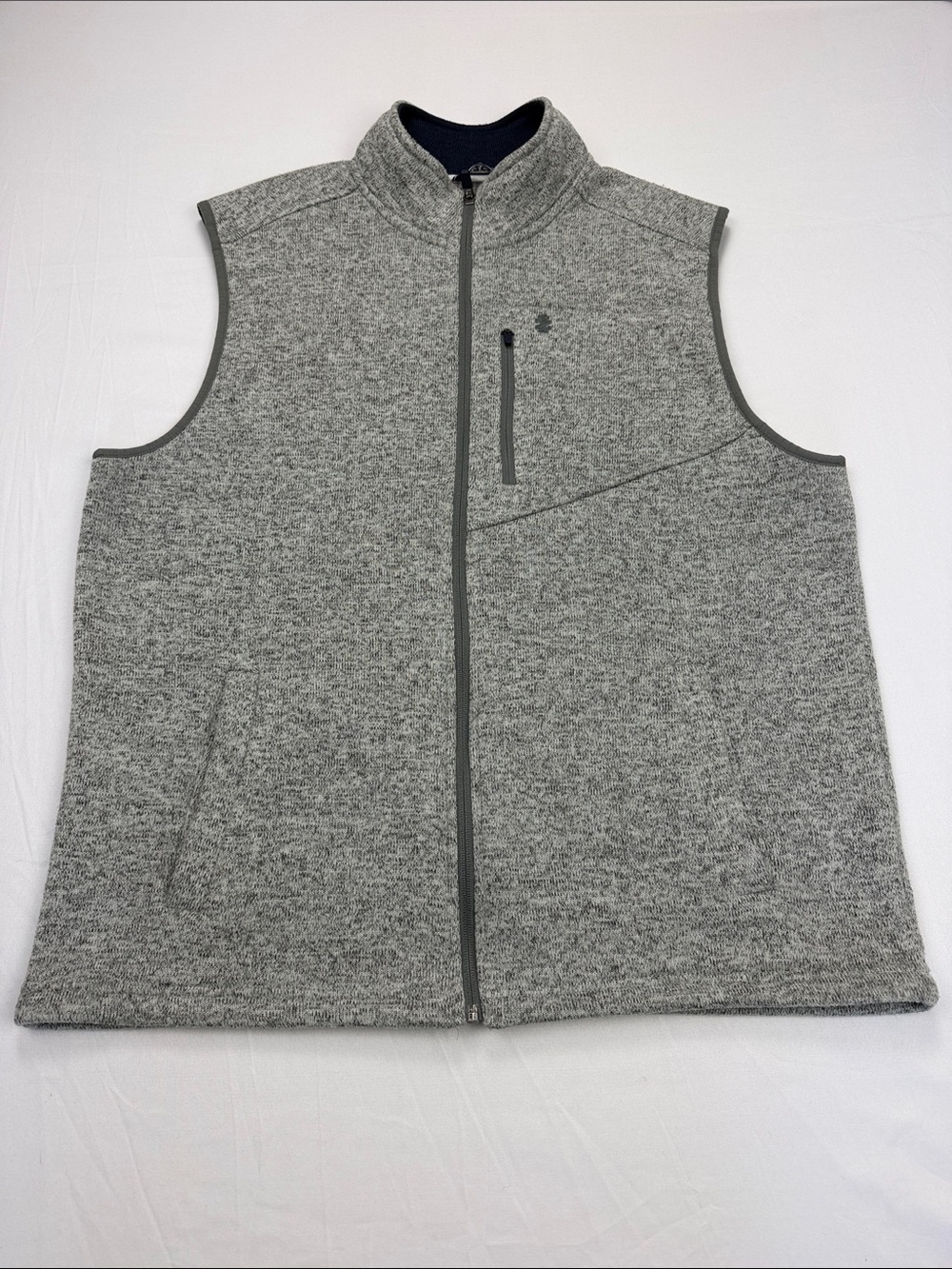 Izod Gray Heather Full-Zip Fleece Vest